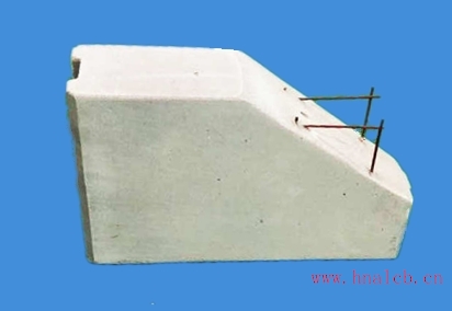 alc<a href='http://www.doctorse.cn/cp/e/' target='_blank'><u>樓板</u></a>里有鋼筋